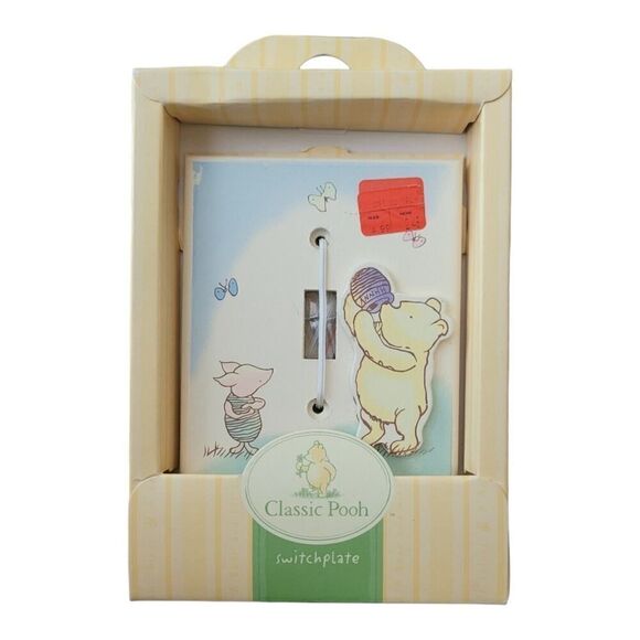 Disney Classic Pooh Bear & Piglet switchplate best friends nursery Collectiony - Picture 1 of 2